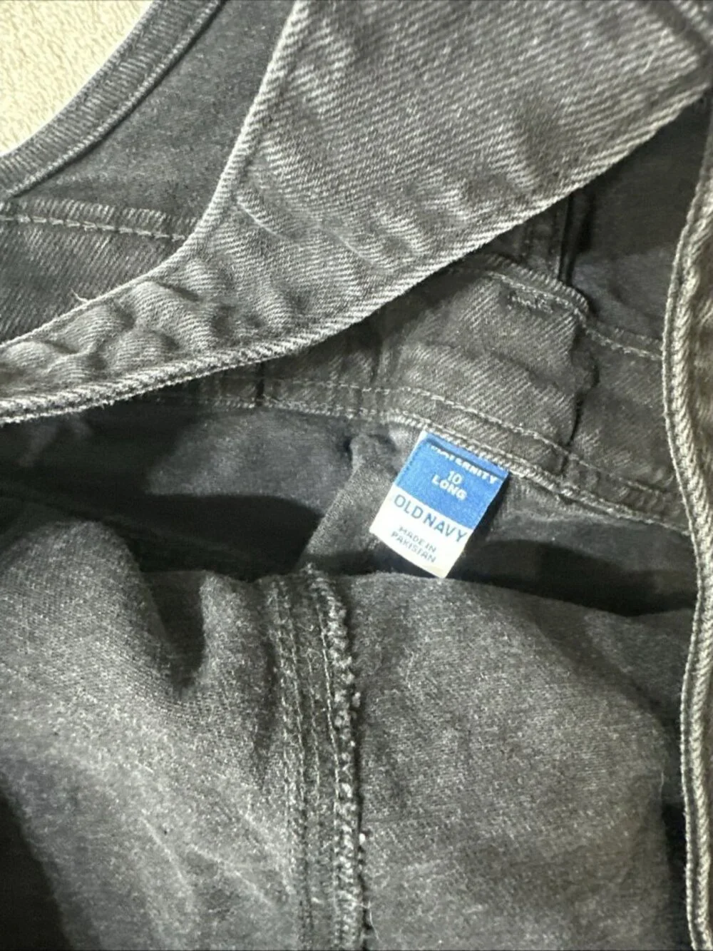 Old Navy Maternity Black Denim Overalls Size 10 Long Straight Leg Adjustable - Picture 5 of 8